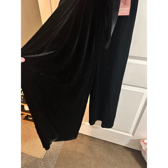 Ivy City Co Livi Jumpsuit Black Velvet Wide Leg Smocked Back XL LJIXLA3008 - Picture 7 of 8
